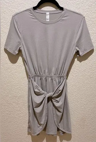 Lululemon NWT  Unwind Your Mine Dress Dark Chrome White Size 2