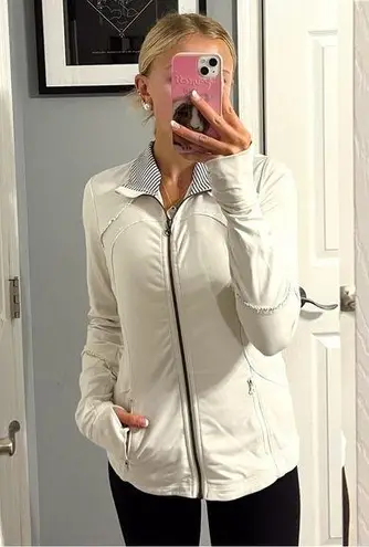 Lululemon  White Zip Up Jacket