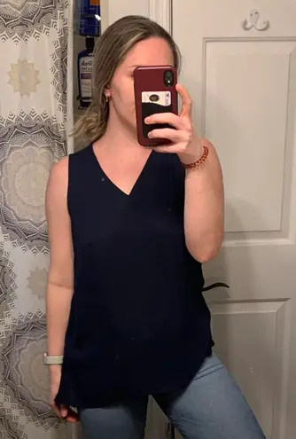 Violet+Claire Navy Blue Flowy Tank Top