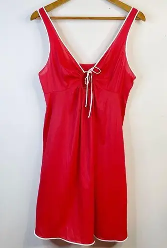 Vassarette Vintage 70s 80s  Nylon Mod Sheer Red Keyhole Babydoll Slip Dress 38 M