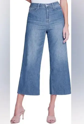 L'Agence NWT Danica High Rise Wide Leg Raw Hem Jeans Size 30