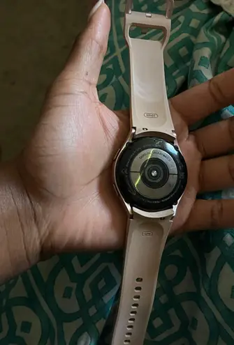 Samsung Galaxy Watch 4