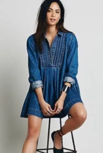 Free People  Baby Blues Denim Tunic in Robins Blue Dress Western Small