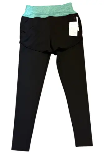 July's Song Black & Green Leggings With Shorts Overlay Size Medium