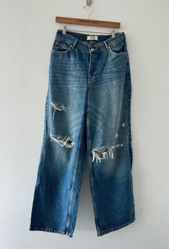 Free People  CRVY Fever Pitch Boyfriend Ripped Jeans 30