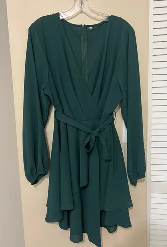 Amazon Dark Green Puff Long Sleeves Dress