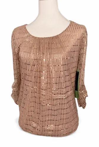 Shimmering Gold Party Blouse – Sarah Michelle P (Size PM) Elevate your festive