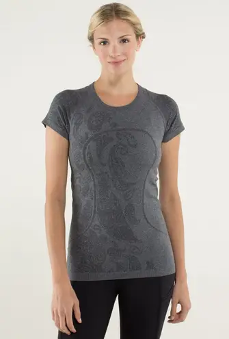 Lululemon Run: Swiftly Tech Short Sleeve *Paisley