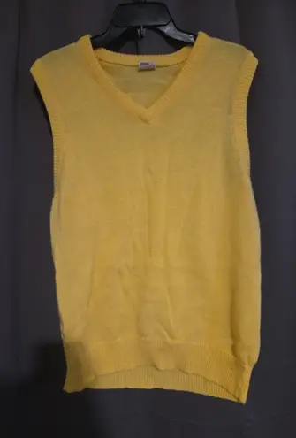 Montgomery Ward Yellow V Neck, Women's XL Sleeveless Sweater Vest, Acrylic