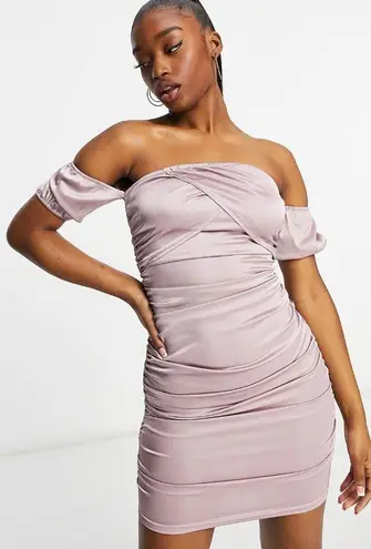 Parisian Satin Off-shoulder Bodycon Dress in Lilac
