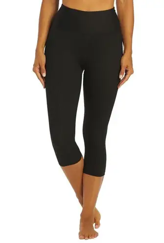 Year of Ours Ribbed Capri Leggings Black – Size S – Flattering & Comfortable