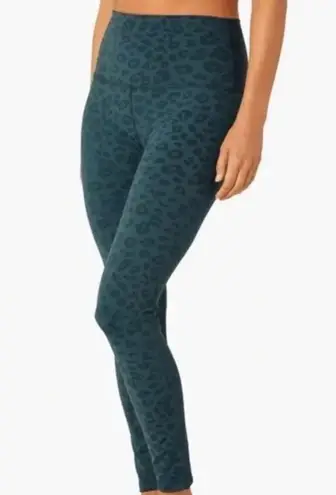 Beyond Yoga  women’s leopard animal print leggings and tank top matching set