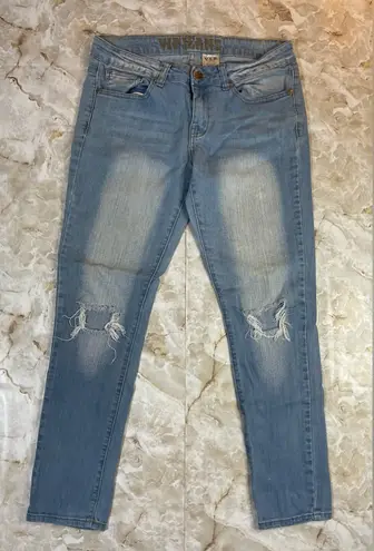 V.I.P Jeans Womens Distressed Light Wash Skinny Jeans Size 7 8 Blue
