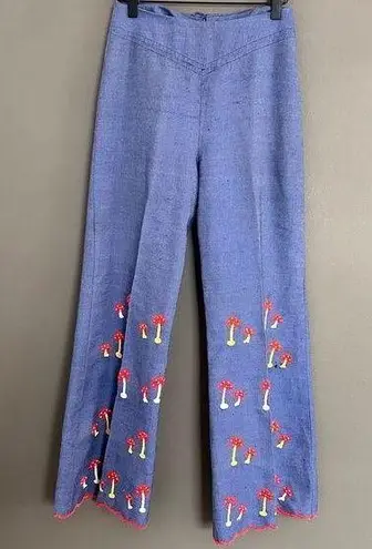 Vintage mushroom embroidered wide leg jeans Size 0