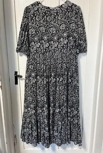 Celina moon square neck black & white floral flowy midi cottagecore dress Size L