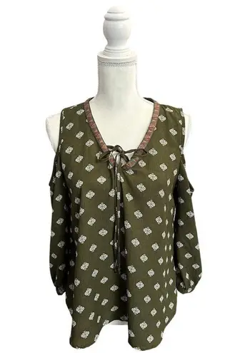 Sweet Wanderer Green Cold Shoulder Floral Embroidered Trim Blouse Size Medium