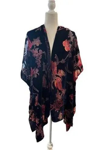 Woven Heart Burnout Velvet Floral Kimono/Duster in Size M/L
