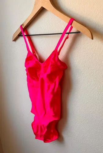 SKIMS FLAMINGO PINK SEAMLESS SCULPTING BODYSUIT L/XL New ( Sold Out)