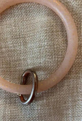 Glitter pink Silicone key chain