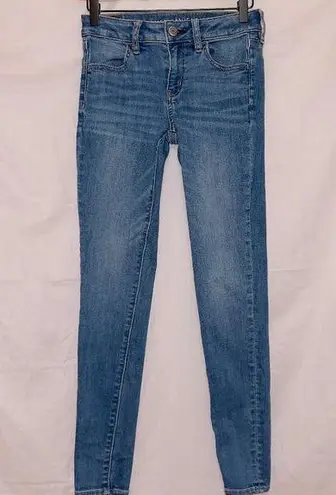 American Eagle  medium wash denim next level stretch mid rise jegging jean size 2