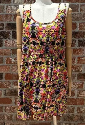 Dex bright floral mini dress with collar cutouts / L / Excellent condition Size L