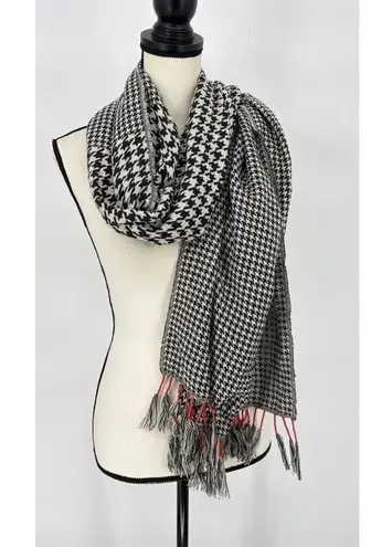 Women's Black White Red Checkered Large Knit Wrap Scarf Shawl Fringe