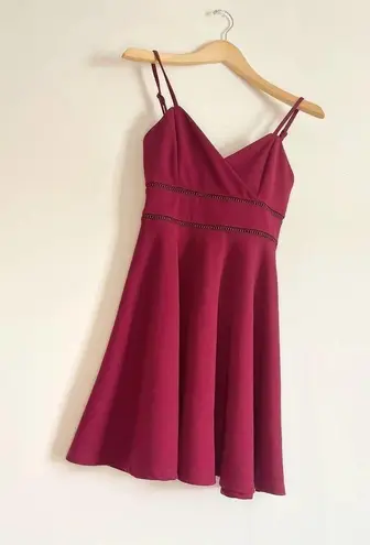 Jun & Ivy  Maroon Dress Size Small​​​​​​​​​​