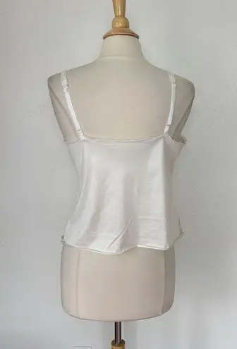 Vanity Fair Vintage Off White Lace Cami