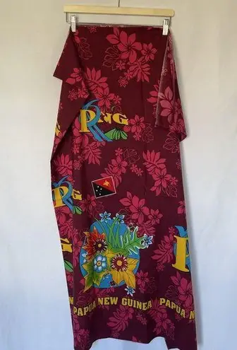 Papua New Guinea Sarong Wrap With Floral Design & PNG Flag Accents pink maroon Size undefined