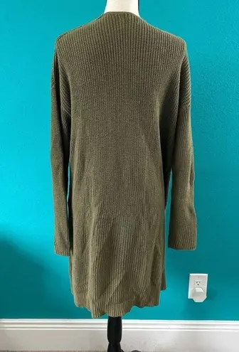 Universal Threads  Olive green knit cardigan in size large