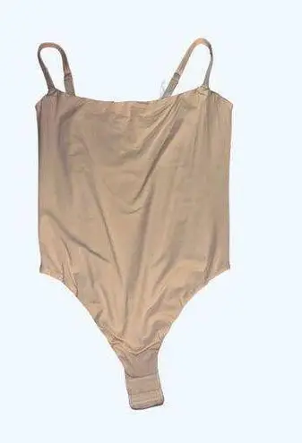 SKIMS Size Large Sand Fits Everybody Adaptive Bodysuit Top Side Hooks NWT