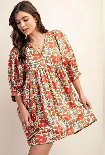 NWT GiGiO BLOSSOM FLORAL V