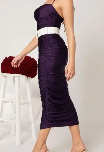 Eggplant Rouched dress with belt. S Purple