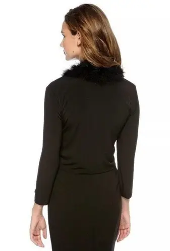 New! NEW DIRECTIONS Feather Trim Open