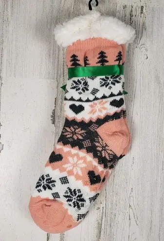 NWT Sherpa Lined Knit Winter Snowflake Holiday Design No