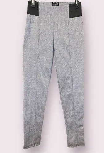 White Mark Couture Collection Jacquard Slim Pants