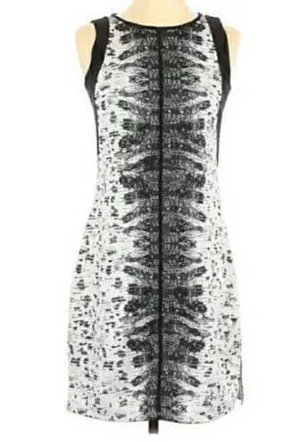 REED White Boa Scuba Mini Dress Size Medium Black