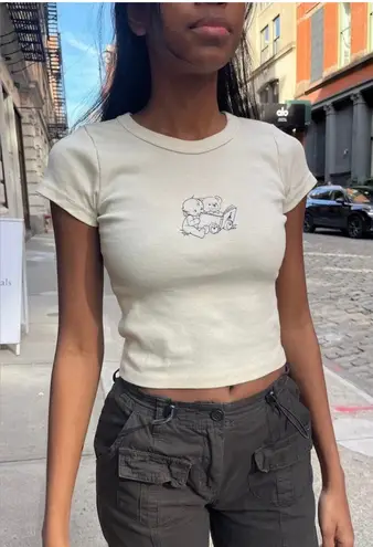 Brandy Melville Ashlyn Reading Top