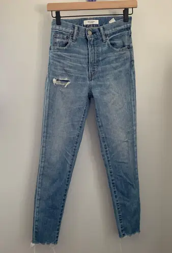 Moussy 24 Skinny Jeans Cut Off Hem Distressed Light Wash Denim Blue
