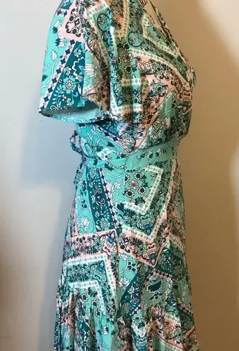 SUMMERTIME EASY WRAP AROUND LIGHTWEIGHT DRESS SIZE MED