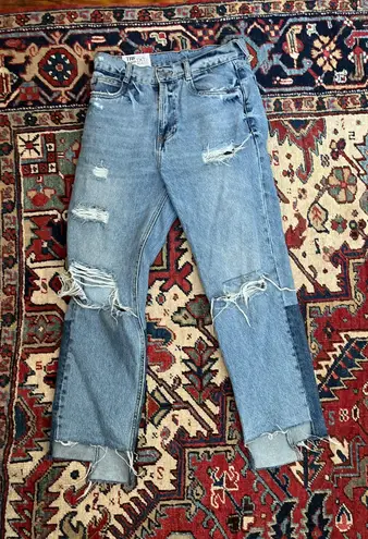 ZARA Ripped Mom Jeans