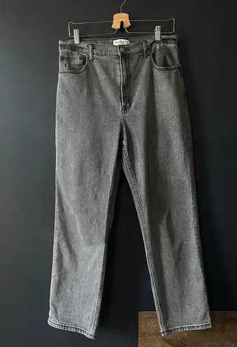 Abercrombie & Fitch  Ultra High Rise Ankle Straight Jeans Washed Grey Size 31