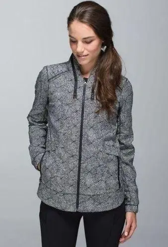 Lululemon  Spring Forward jacket- Push petal