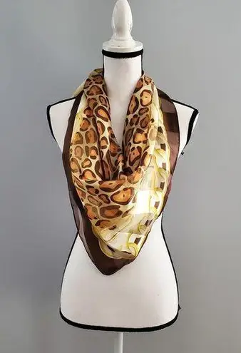 Large Cheetah Chain Print Scarf
