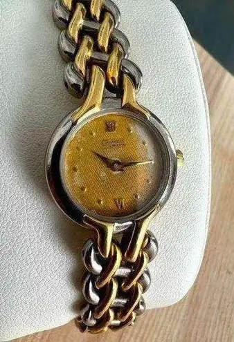 Bulova Caravelle by Ladies Watch Vintage Two-Tone Weave Bracelet Gold-Tone Dial