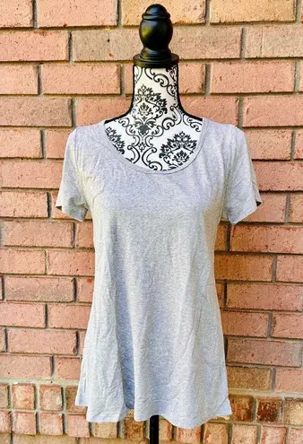 LuLaRoe NWOT  Light Gray Perfect T Size Small