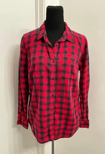 st. john's bay Vintage Black and Red Plaid Shirt 