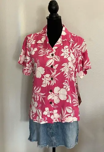 Caribbean Joe NWT  Pink Women’s Hawaiian Aloha Shirt Size Medium