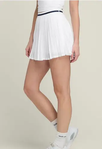 Wilson Sporting Goods WILSON | LARGE LIMITLESS PLEATED WHITE MINI SKIRT