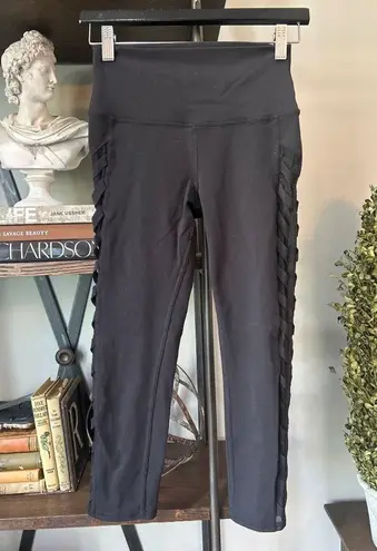 Alo Chevron Capri Semi Sheer Legging Black Womens Size XS